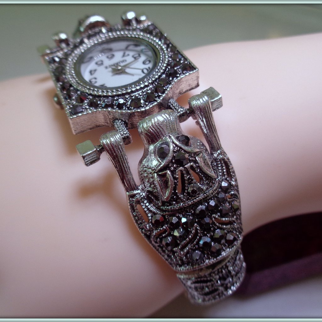 Antique Silver Bracelet Watch Gray Crystal